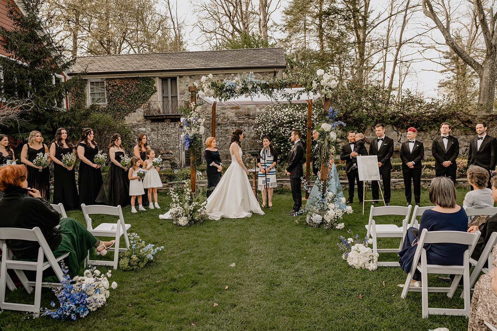 A beautiful wedding at Crossed Keys Estate.